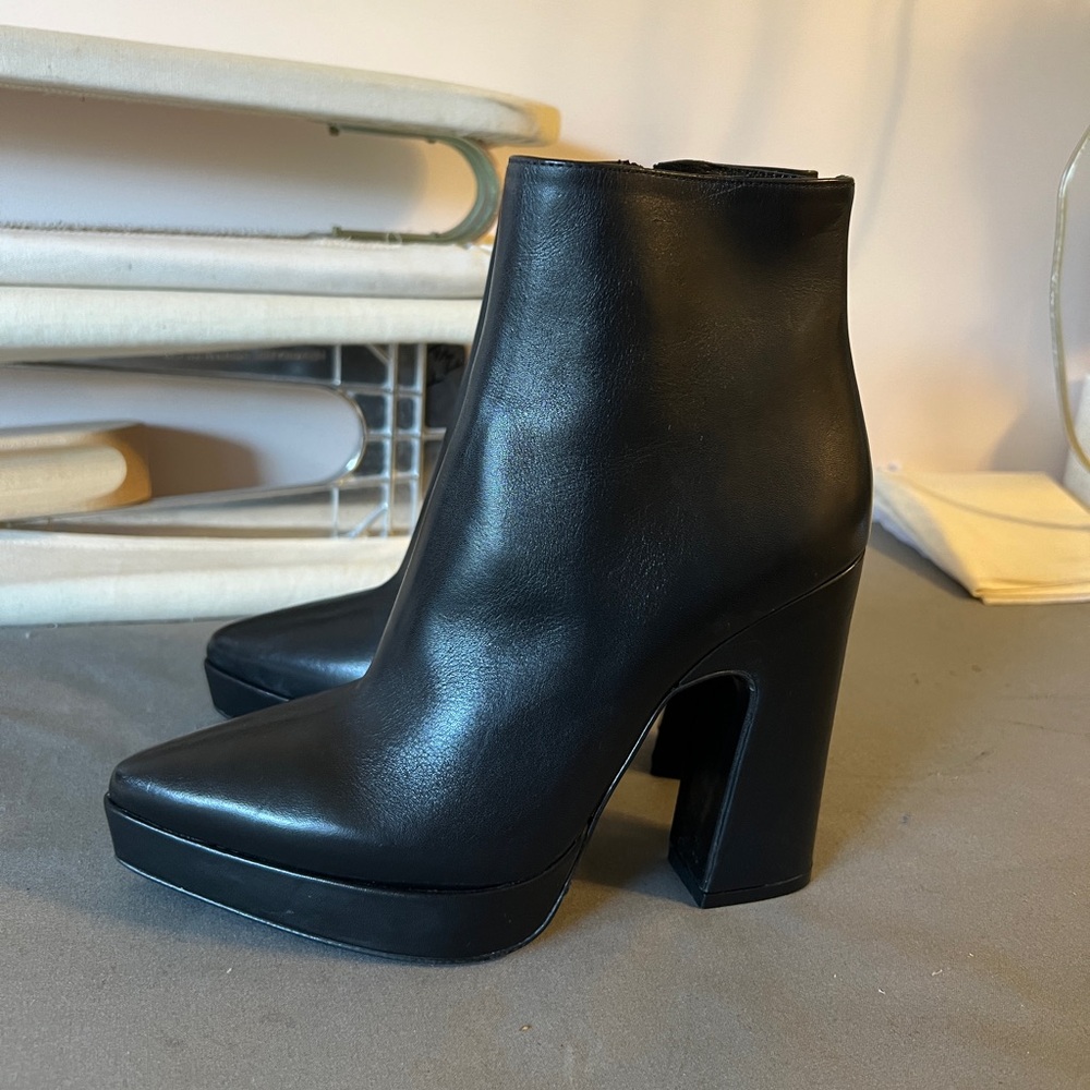 Mimosa heeled boots